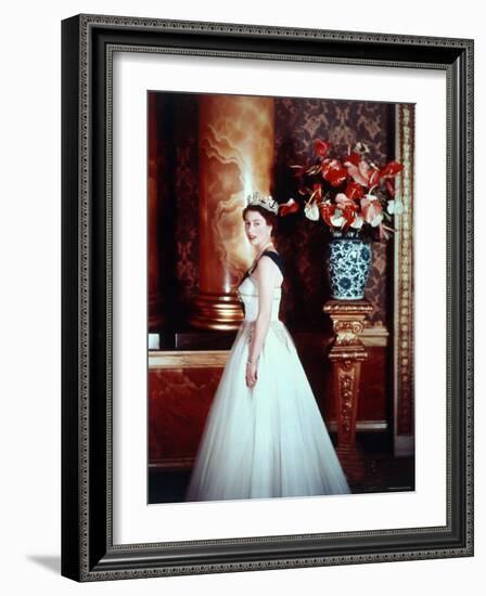 Portrait of Elizabeth II, Born 21 April 1926-Cecil Beaton-Framed Photographic Print