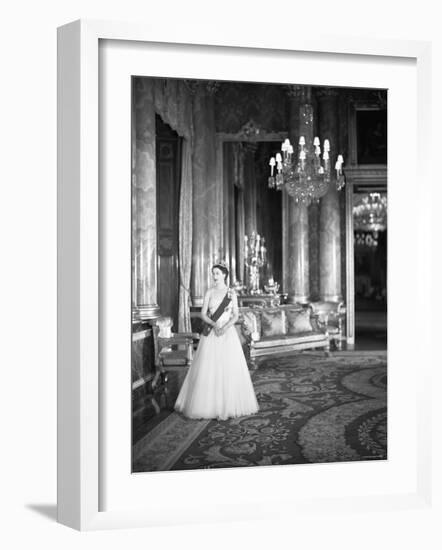 Portrait of Elizabeth II, Born 21 April 1926-Cecil Beaton-Framed Photographic Print