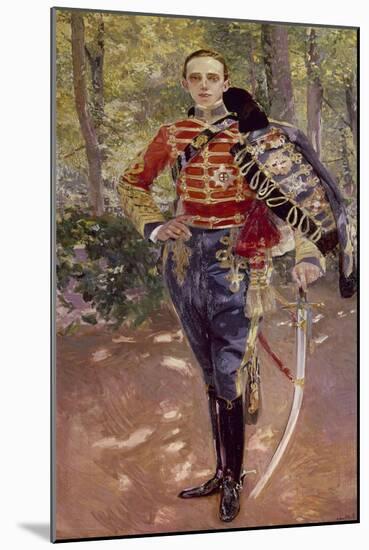 Portrait of King Alfonso Xiii Wearing the Uniform of the Hussars, 1907-Joaquín Sorolla y Bastida-Mounted Giclee Print