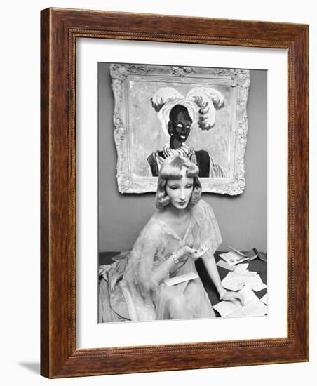 Portrait of Mannequin Cynthia, Created for Saks Fifth Avenue by Mannequin Artist Lester Gabba-Alfred Eisenstaedt-Framed Photographic Print