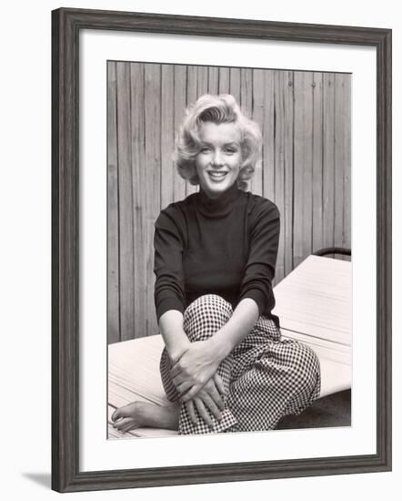 Portrait of Marilyn Monroe at Home-Alfred Eisenstaedt-Framed Premium Photographic Print