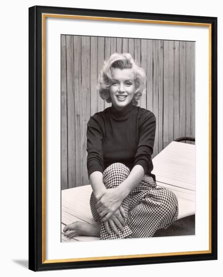 Portrait of Marilyn Monroe at Home-Alfred Eisenstaedt-Framed Premium Photographic Print