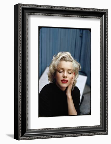 Portrait of Marilyn Monroe on Patio Outside of Her Home-Alfred Eisenstaedt-Framed Photographic Print