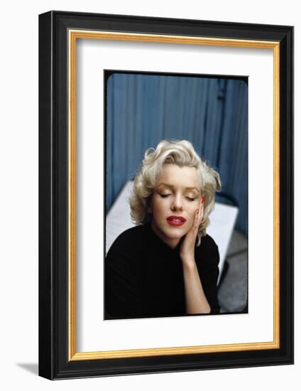 Portrait of Marilyn Monroe on Patio Outside of Her Home-Alfred Eisenstaedt-Framed Photographic Print