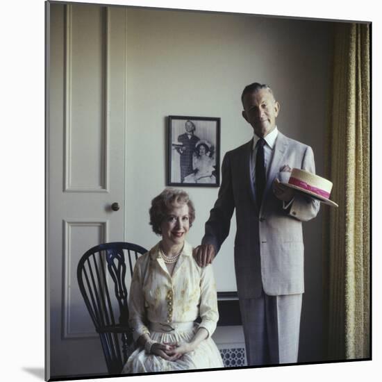 Portrait of Married American Comedians Gracie Allen and George Burns-Allan Grant-Mounted Photographic Print