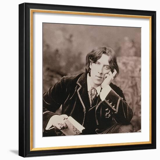 Portrait of Oscar Wilde (1854-1900), 1882 (B/W Photo) (Detail of 87436)-Napoleon Sarony-Framed Premium Giclee Print