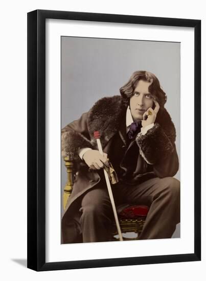 Portrait of Oscar Wilde, C. 1882 (Photo)-Napoleon Sarony-Framed Giclee Print
