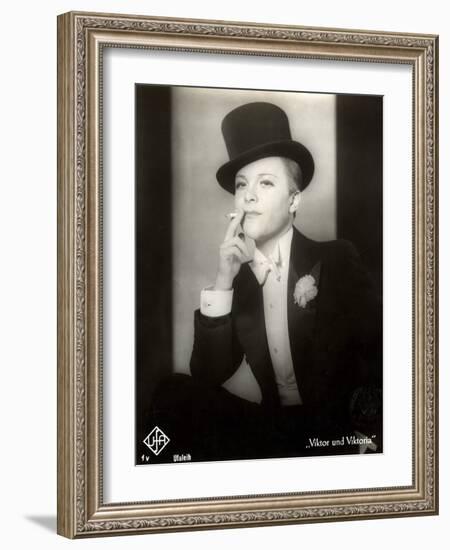 Portrait of Renate Mueller in the Film "Viktor and Viktoria", 1933-German photographer-Framed Photographic Print