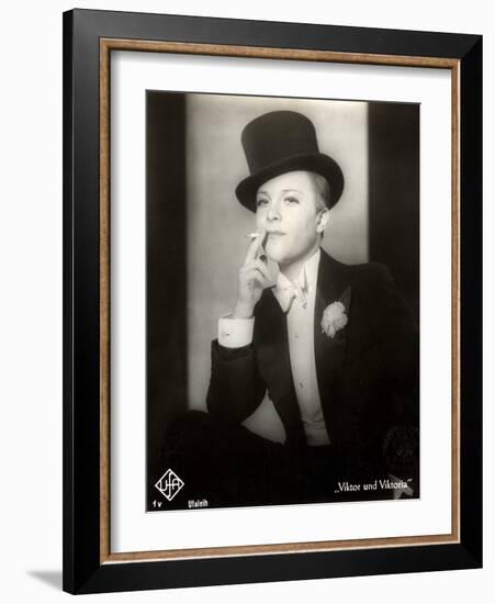 Portrait of Renate Mueller in the Film "Viktor and Viktoria", 1933-German photographer-Framed Photographic Print