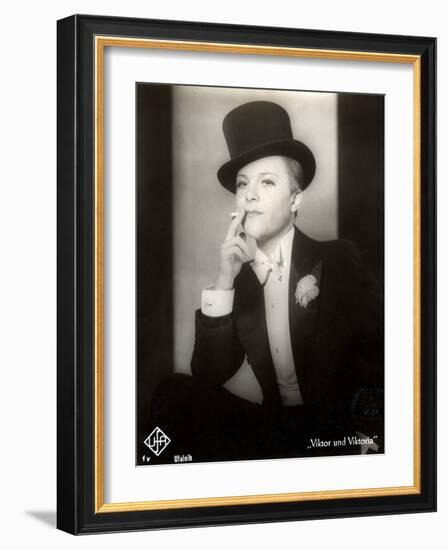 Portrait of Renate Mueller in the Film "Viktor and Viktoria", 1933-German photographer-Framed Photographic Print