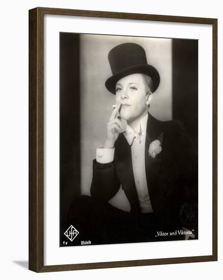 Portrait of Renate Mueller in the Film "Viktor and Viktoria", 1933-German photographer-Framed Photographic Print