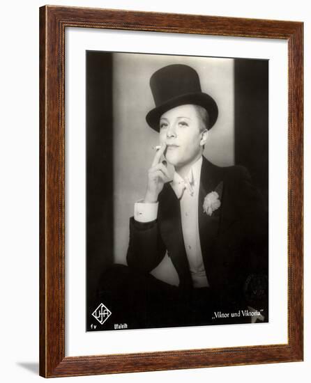 Portrait of Renate Mueller in the Film "Viktor and Viktoria", 1933-German photographer-Framed Photographic Print