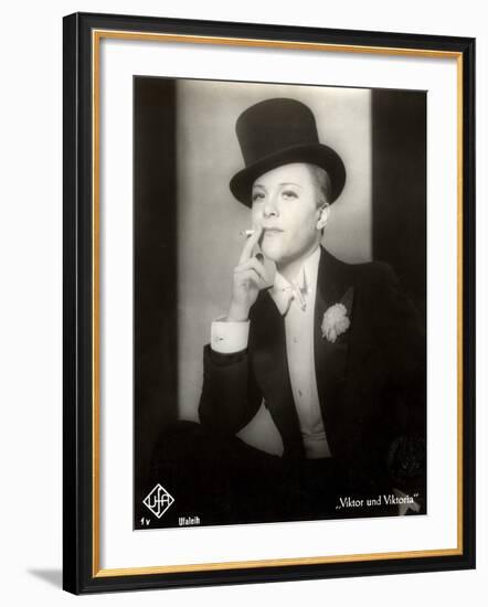 Portrait of Renate Mueller in the Film "Viktor and Viktoria", 1933-German photographer-Framed Photographic Print