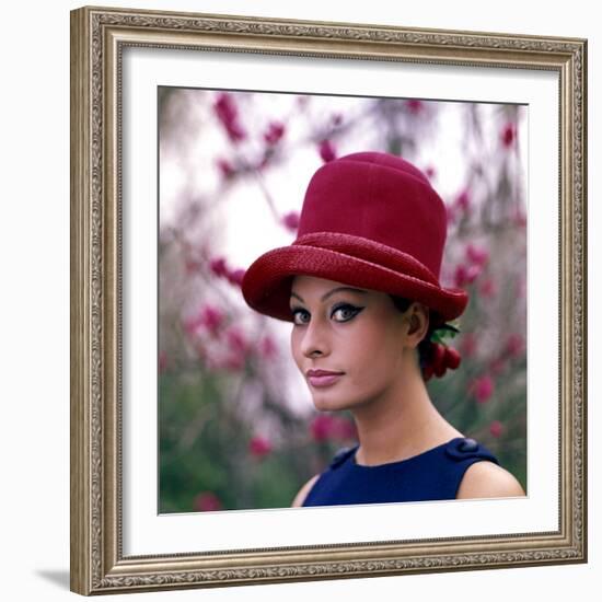 Portrait of Sophia Loren-Mario de Biasi-Framed Photographic Print