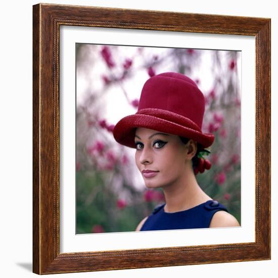 Portrait of Sophia Loren-Mario de Biasi-Framed Photographic Print