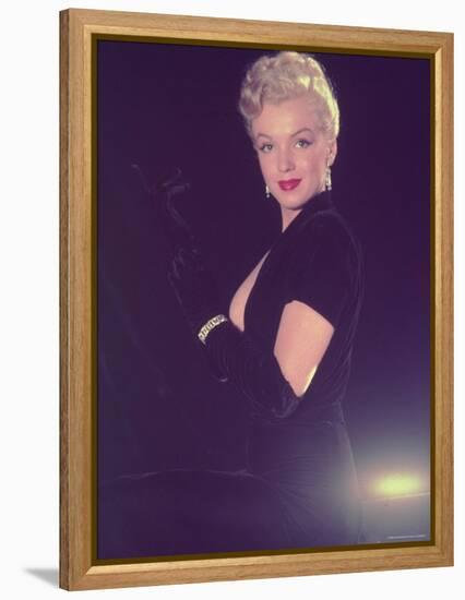 Portrait of Starlet Marilyn Monroe-Ed Clark-Framed Premier Image Canvas