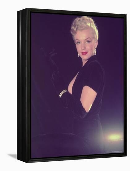 Portrait of Starlet Marilyn Monroe-Ed Clark-Framed Premier Image Canvas