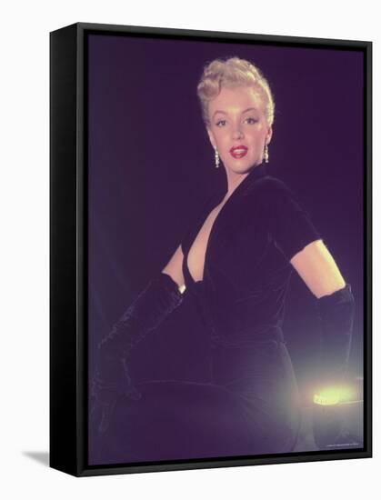 Portrait of Starlet Marilyn Monroe-Ed Clark-Framed Premier Image Canvas