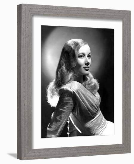 Portrait of Veronica Lake-null-Framed Photo