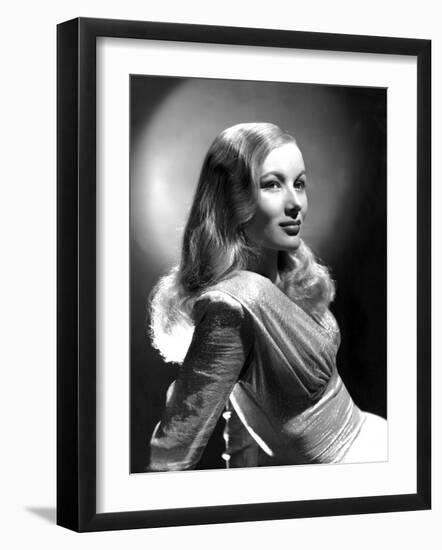 Portrait of Veronica Lake-null-Framed Photo