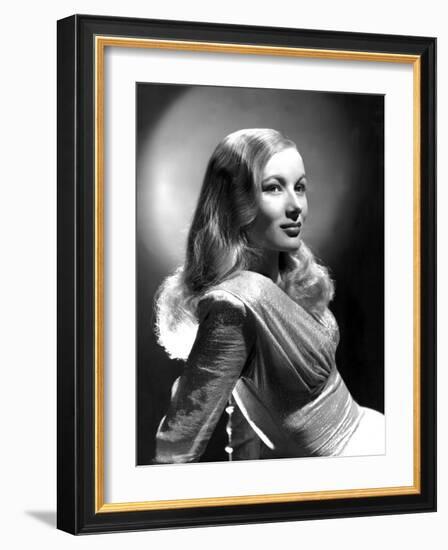 Portrait of Veronica Lake-null-Framed Photo