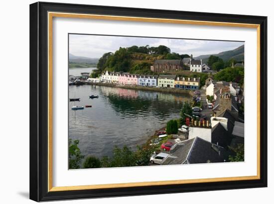 Portree, Isle of Skye, Highland, Scotland-Peter Thompson-Framed Photographic Print