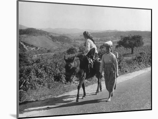 Portuguese Peasants-null-Mounted Photographic Print