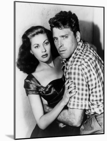 Pour toi j'ai tue CRISS CROSS by RobertSiodmak with Yvonne by Carlo, Burt Lancaster, 1949 (b/w phot-null-Mounted Photo