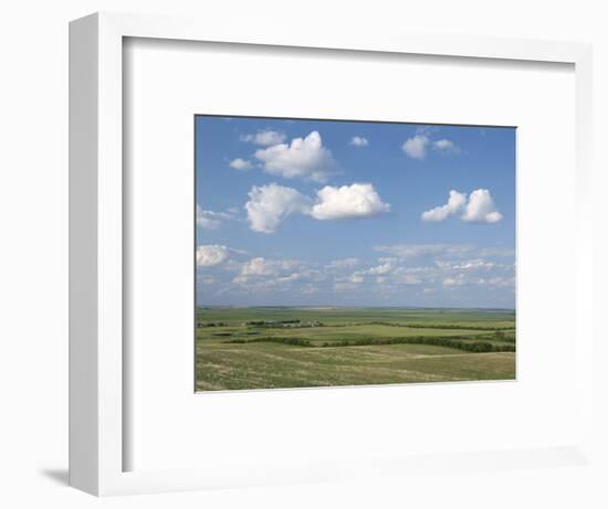 Prairie Farmland, North Dakota, USA-Tony Waltham-Framed Photographic Print