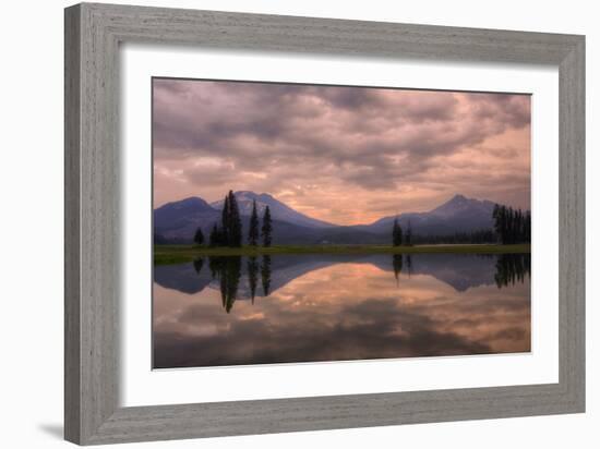 Pre Dawn in the Central Cascades-Vincent James-Framed Photographic Print