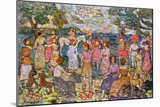 Prendergast: Beach, 1916-Maurice Brazil Prendergast-Mounted Giclee Print