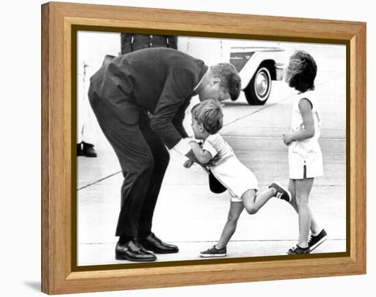 Pres John Kennedy and Children, John Jr and Caroline at Squaw Island, Massachusetts, Aug 23, 1963-null-Framed Stretched Canvas