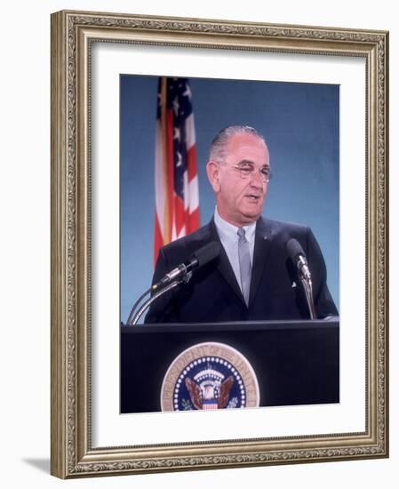 Pres. Lyndon B. Johnson Holding White House Press Conference-null-Framed Photographic Print