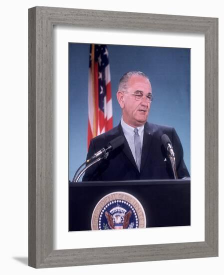 Pres. Lyndon B. Johnson Holding White House Press Conference-null-Framed Photographic Print