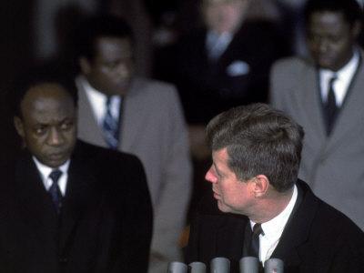 President Kwame Nkrumah of Ghana meets US President, John F. Kennedy.