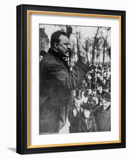 Pres. Theodore Roosevelt Speaking to Crowd During Campaign-null-Framed Photographic Print