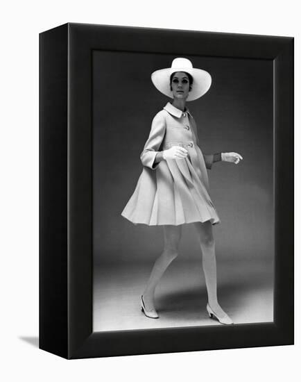 Presentation on February 19, 1967 of Fashion by Jacques Heim, Paris : Dress Coat with Hat-null-Framed Stretched Canvas