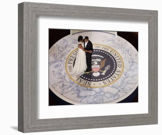 President Barack Obama and First Lady Dance at the Commander in Chief Inaugural Ball-null-Framed Photographic Print