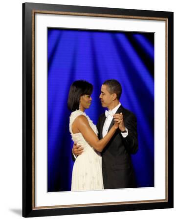 President Barack Obama and First Lady Dance Together at Neighborhood  Inaugural Ball in Washington' Photographic Print | Art.com
