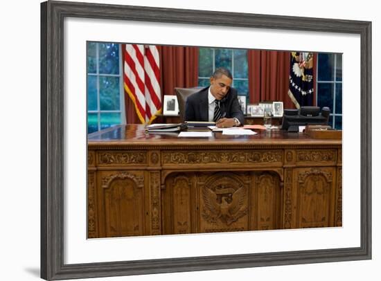 President Barack Obama at His Oval Office Desk, Sept. 7, 2011-null-Framed Photo