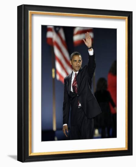 President-Elect Barack Obama Waves after Acceptance Speech, Nov 4, 2008-null-Framed Photographic Print