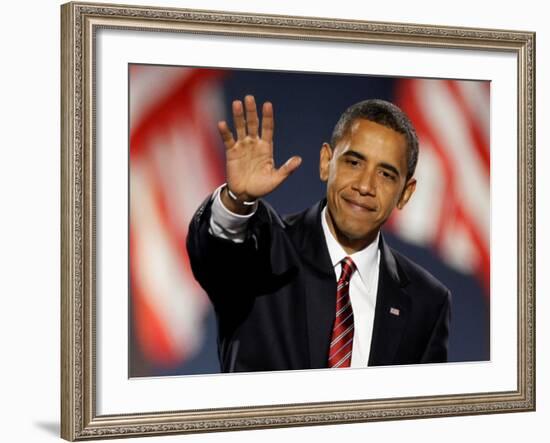 President-Elect Barack Obama Waves after Acceptance Speech, Nov 4, 2008-null-Framed Photographic Print