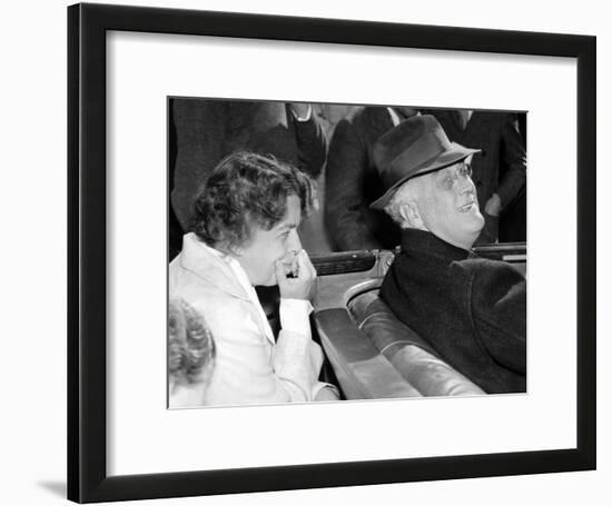 President Franklin and Eleanor Roosevelt During Informal Press Conference at Warms Springs, Georgia-null-Framed Photo