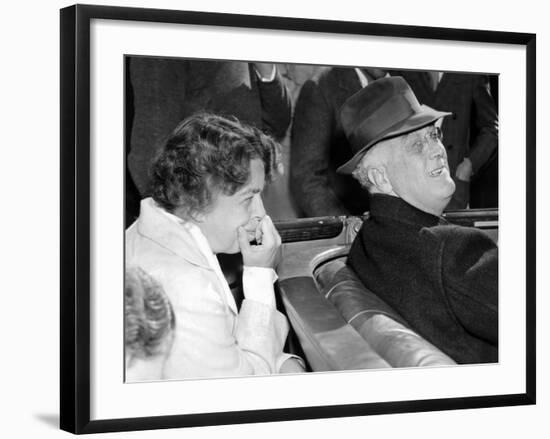 President Franklin and Eleanor Roosevelt During Informal Press Conference at Warms Springs, Georgia-null-Framed Photo