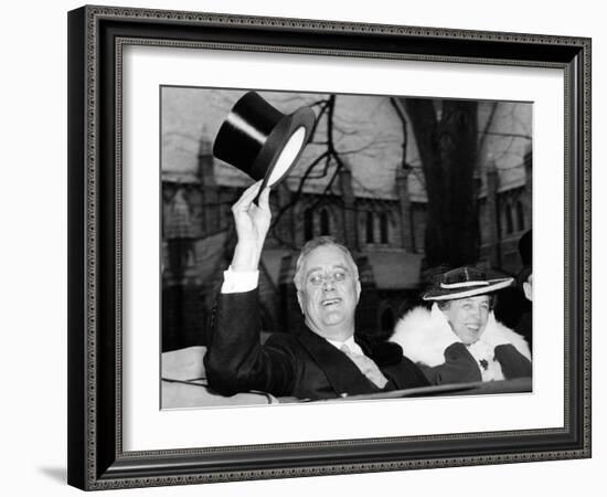 President Franklin and Eleanor Roosevelt Greeting Crowds in Washington DC-null-Framed Photo