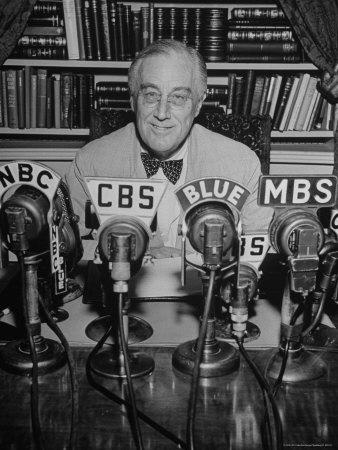 President Franklin D. Roosevelt, Broadcasting a Speech over the Radio from the White House' Photographic Print - George Skadding | Art.com