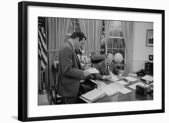 President Gerald Ford Meeting with His Chief of Staff, Donald Rumsfeld. Feb. 6, 1975-null-Framed Photo