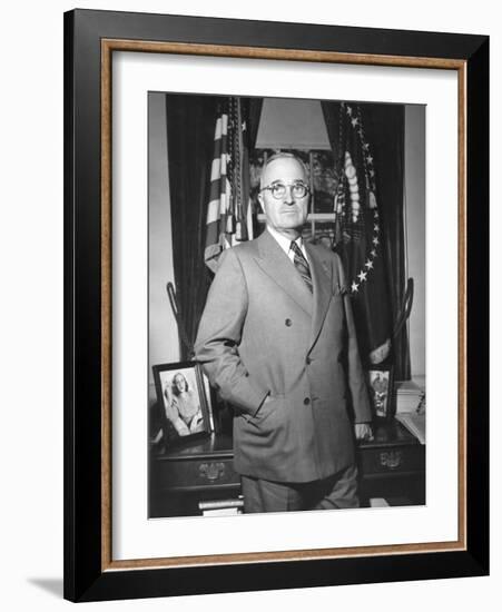 President Harry Truman at the White House Office, April 5, 1946-null-Framed Photo