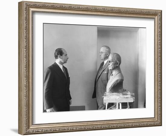 President Harry Truman Poses Next to the Bust by Artist Felix De Weldon (Left), Jan. 7, 1949-null-Framed Photo