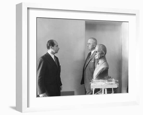 President Harry Truman Poses Next to the Bust by Artist Felix De Weldon (Left), Jan. 7, 1949-null-Framed Photo